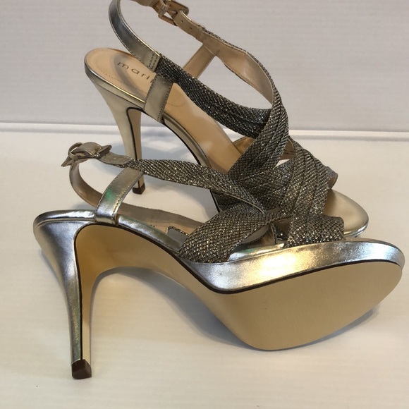 Gold heels with a silver sparkle Sz 8.5 - Picture 8 of 14